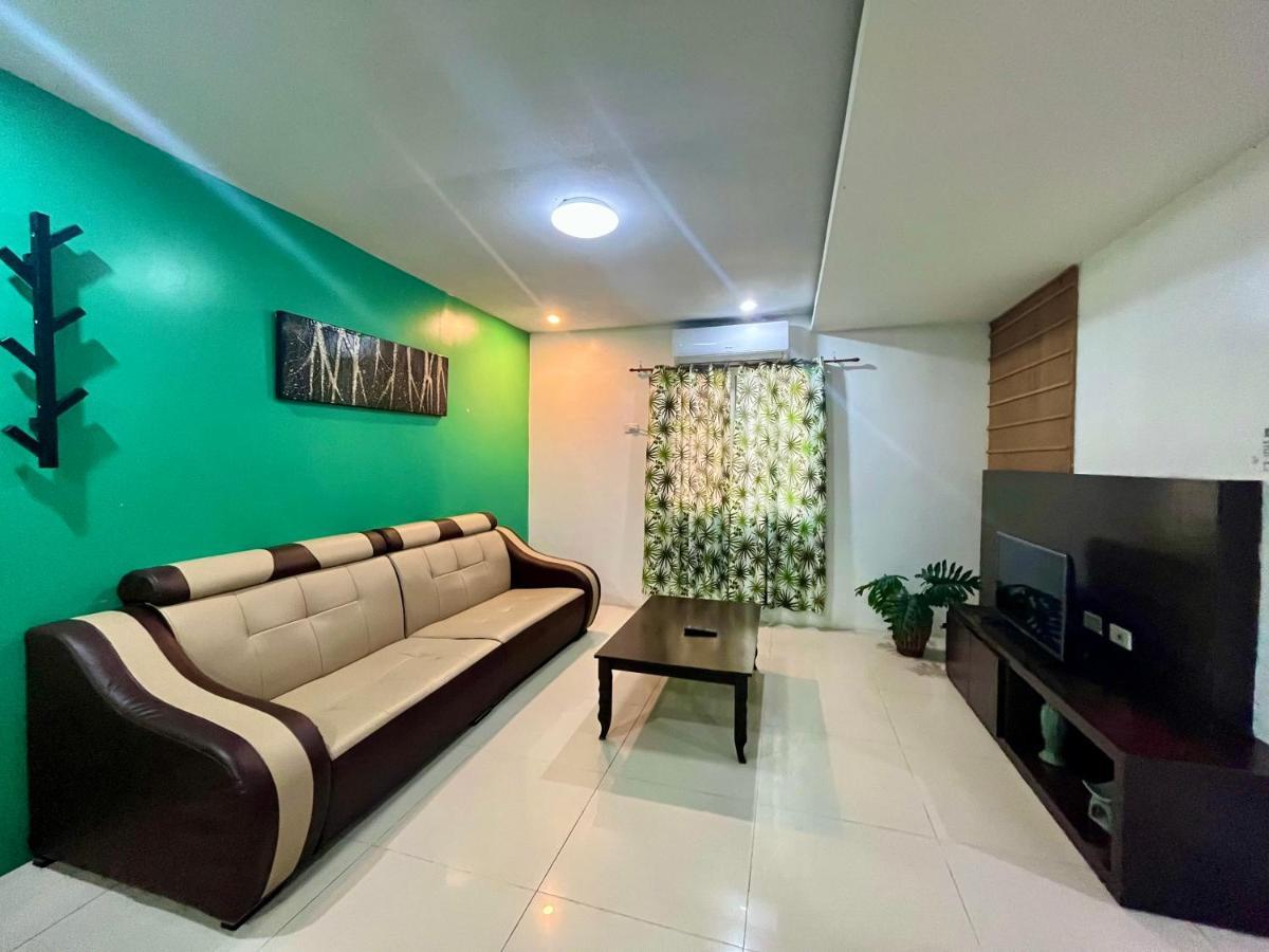 Forest View Leisure Residences Olongapo Exterior photo
