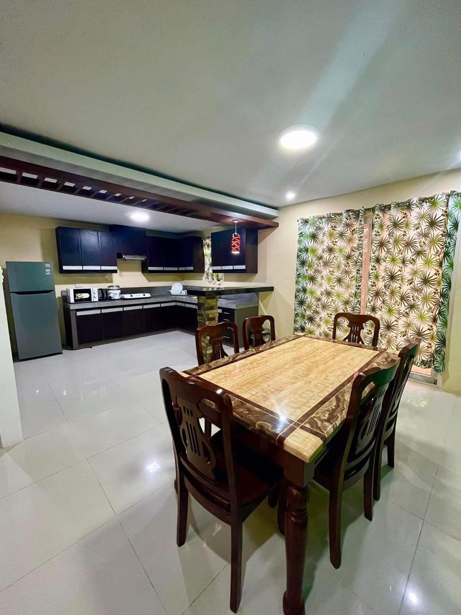 Forest View Leisure Residences Olongapo Exterior photo