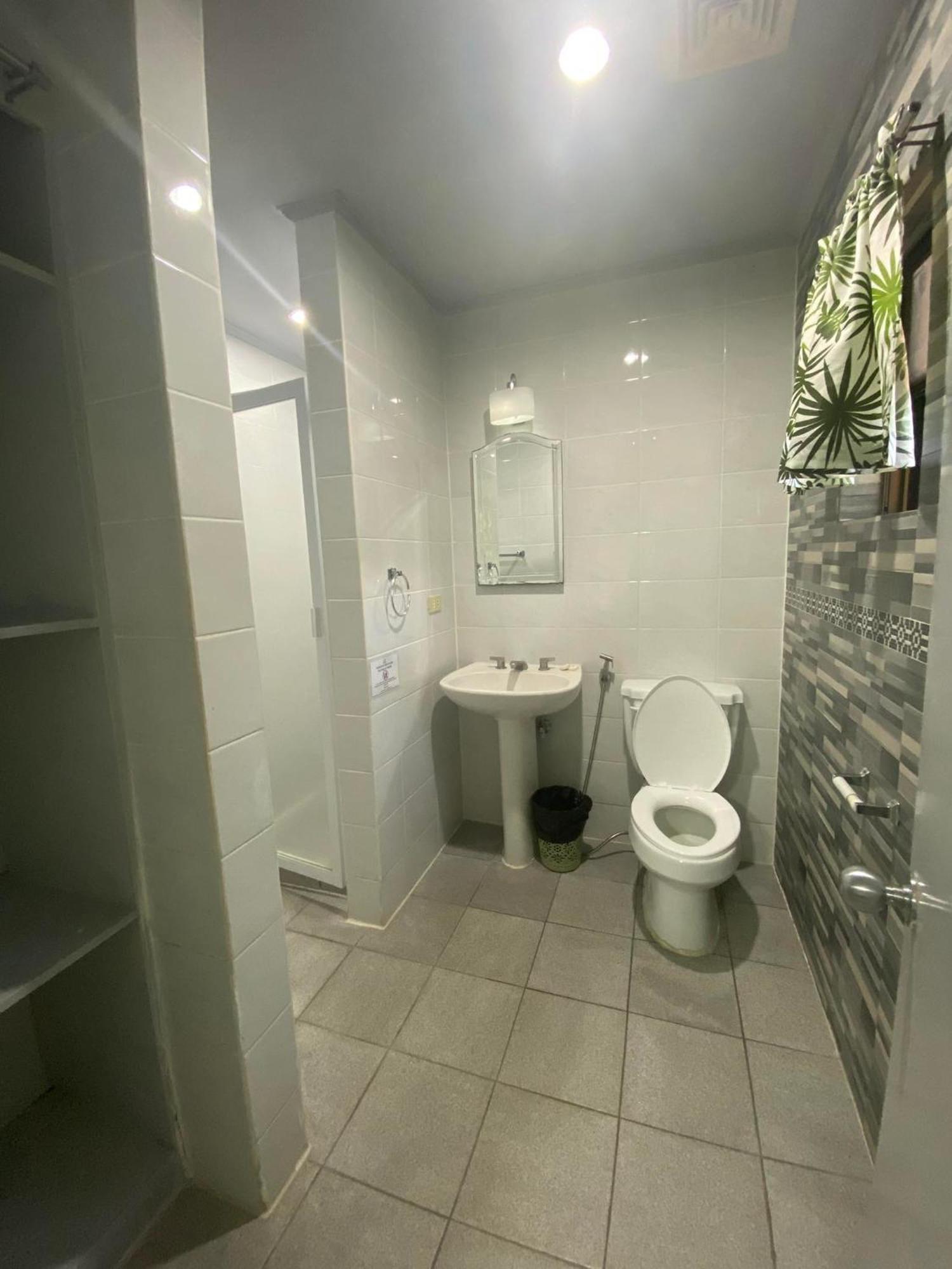 Forest View Leisure Residences Olongapo Exterior photo