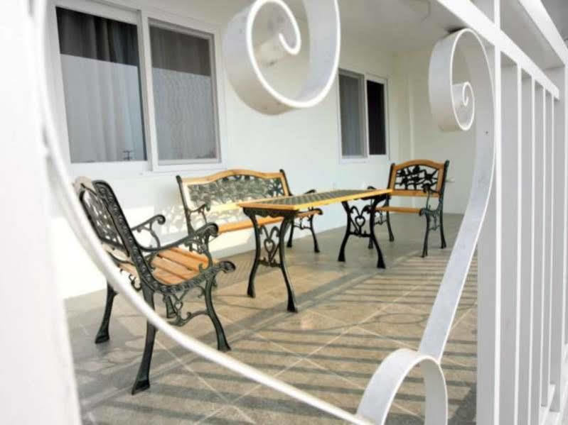 Forest View Leisure Residences Olongapo Exterior photo